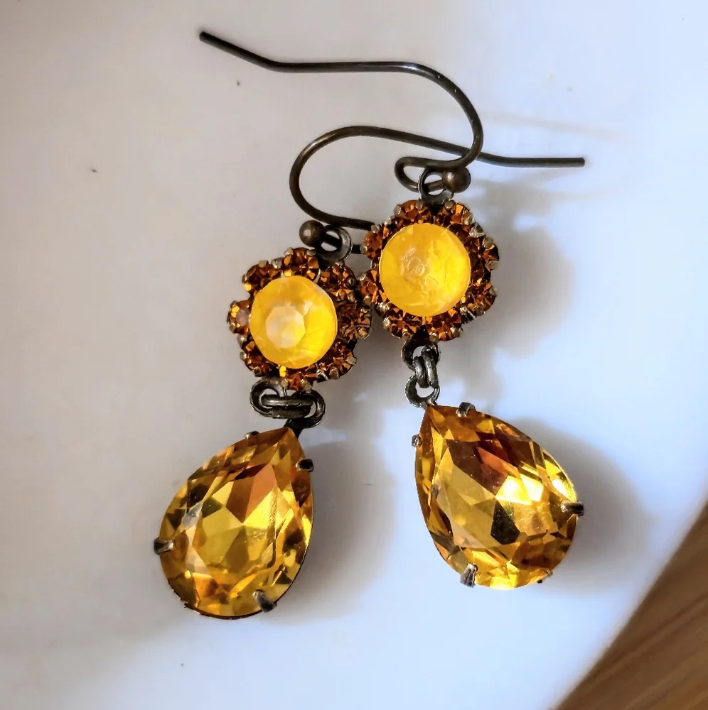 Victorian Golden Yellow Swarovski Elements Flower Crystals In Brass  Earrings